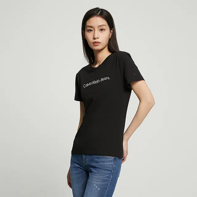CKCalvin Klein LogoT