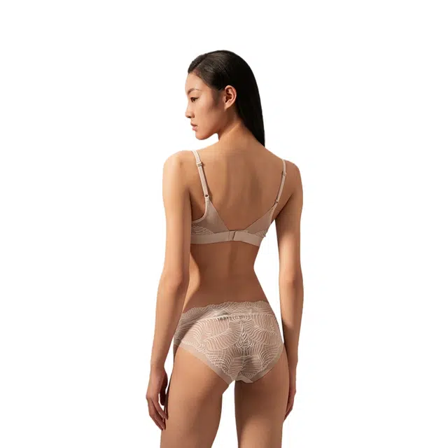 CALVIN KLEIN V