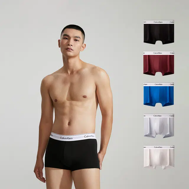 CKCalvin Klein 5