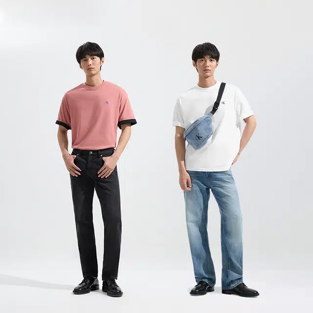 CKCalvin Klein T