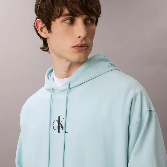 CALVIN KLEIN