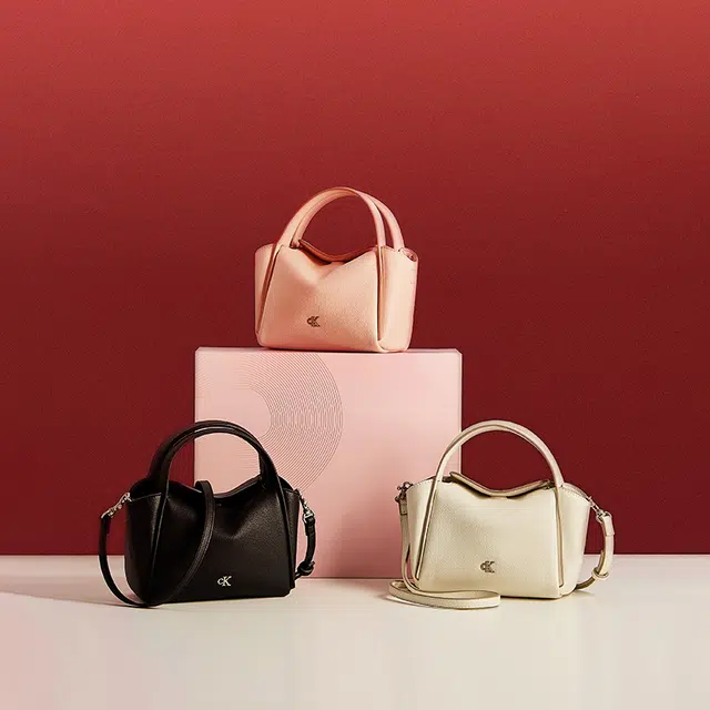 Calvin Klein Letter Tote Bag Medium Black