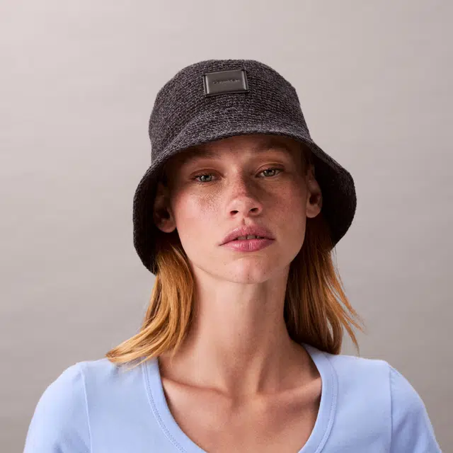 CALVIN KLEIN
