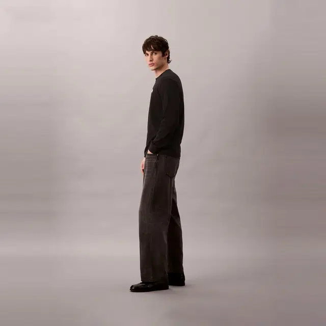 CALVIN KLEIN
