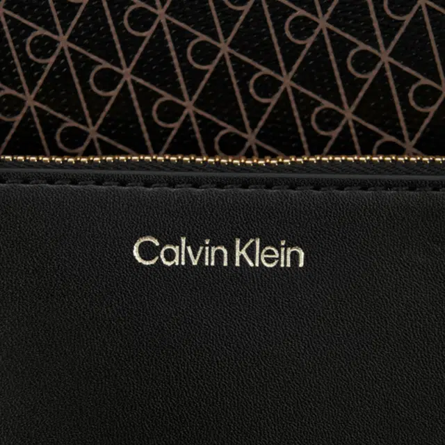 CALVIN KLEIN