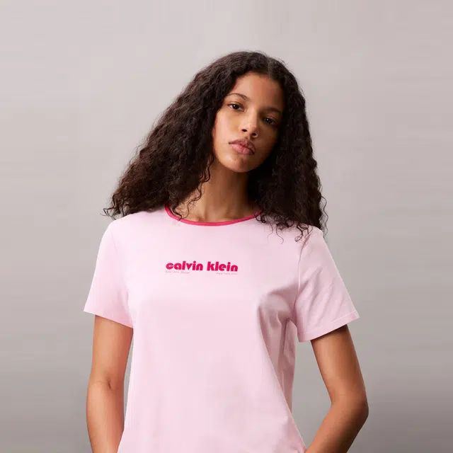 CALVIN KLEIN T