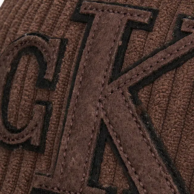 CALVIN KLEIN