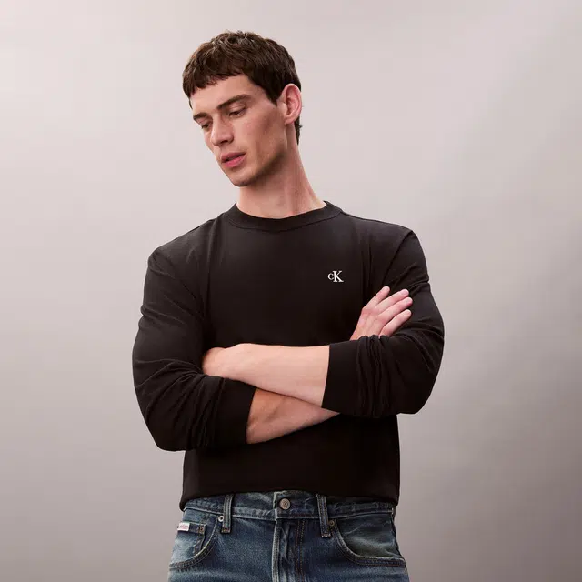 CALVIN KLEIN T