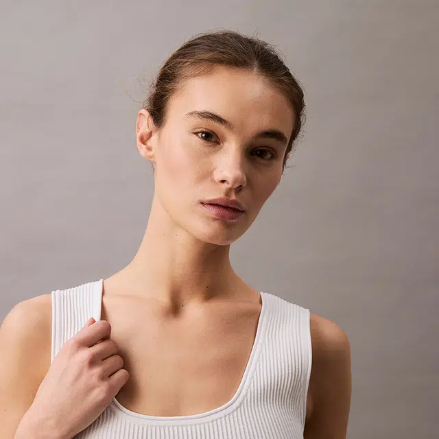 CALVIN KLEIN LOGOU