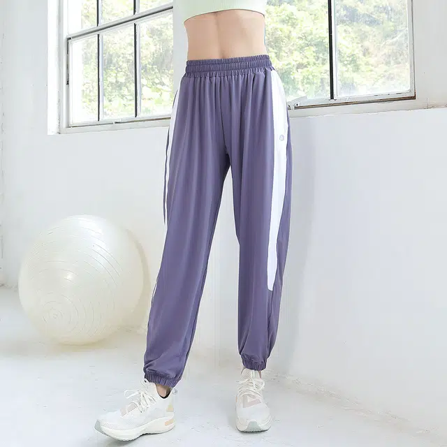 匹克 圆领短袖束腰宽松运动裤健身套装 女款