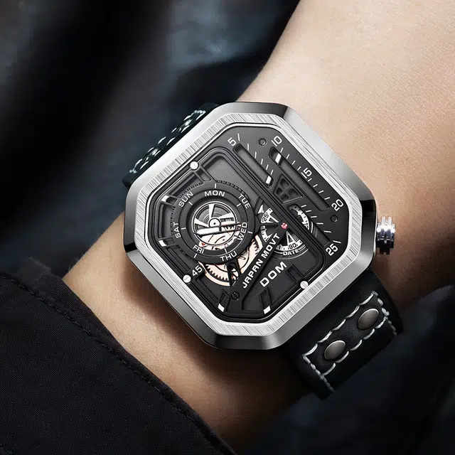 DOM M-1358