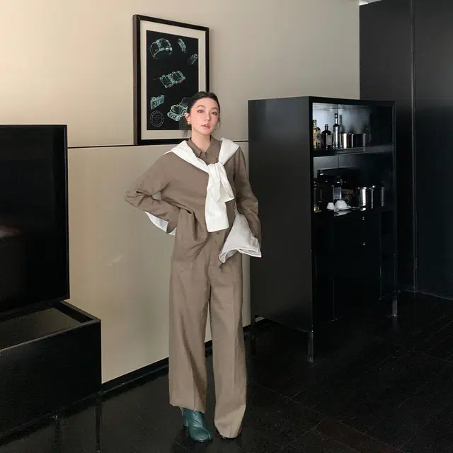 区区欧阳 亚麻休闲百塔长袖衬衫 女款