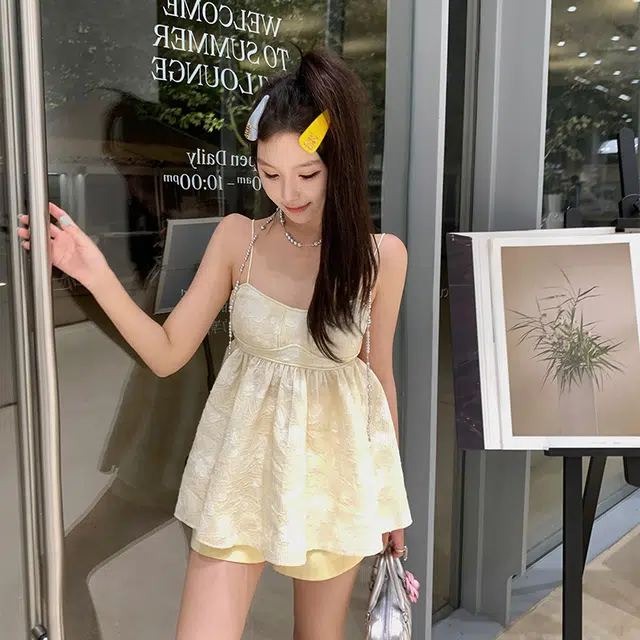 区区欧阳 通勤直筒一字领短款系带吊带 女款