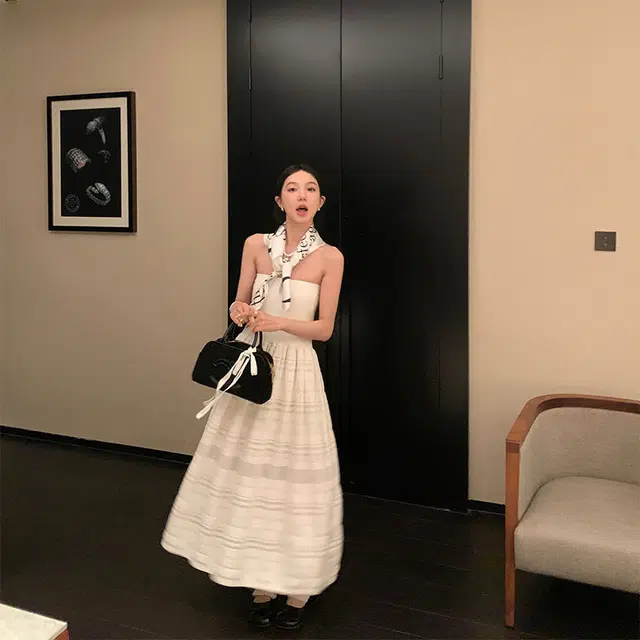 区区欧阳 法式复古纯色抹胸一字领针织长裙无袖连衣裙 女款 荔枝白