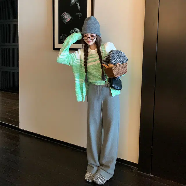 区区欧阳 慵懒风软糯上衣肌理感圆领背心 女款