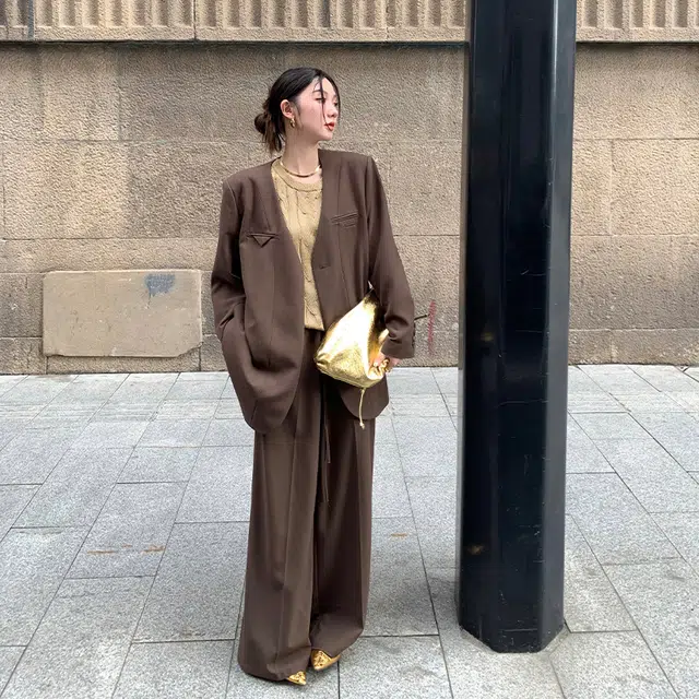 区区欧阳 纯色宽松高腰直筒阔腿休闲裤 女款