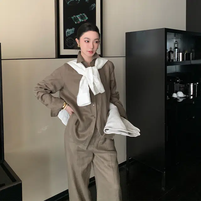 区区欧阳 亚麻休闲百塔长袖衬衫 女款