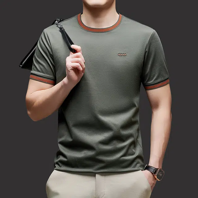 PIERRE CARDIN T
