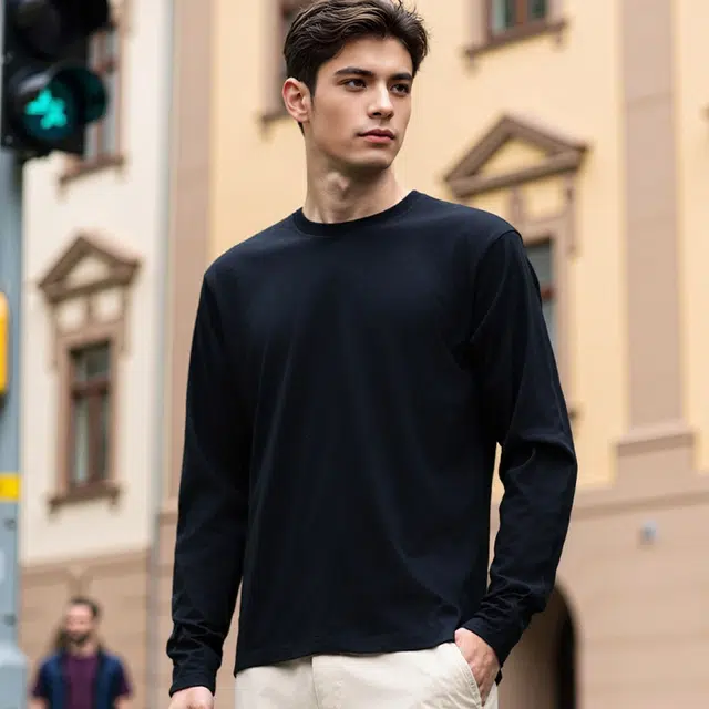 PIERRE CARDIN T