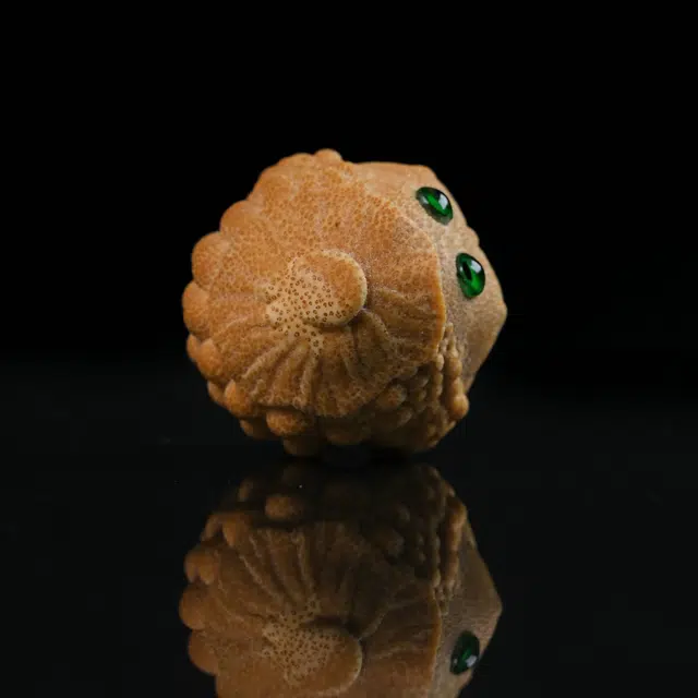 仙友 新中式国潮盘玩 精工雕刻三脚 金蟾 好运莲莲 诸事顺利 平安顺遂 招财纳福 竹木 木作把件 男女同款情侣款
