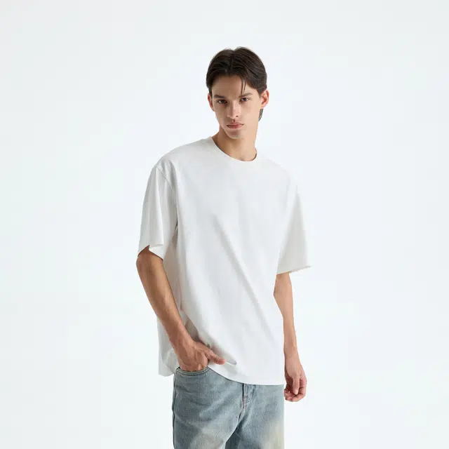 CHINISM T