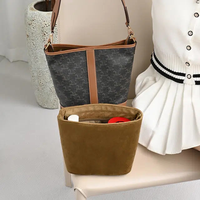 GUYI Celine Bucket Bag Brown