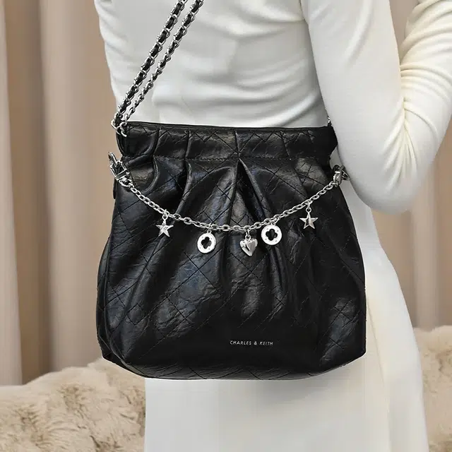 GUYI CHARLESKEITH ck