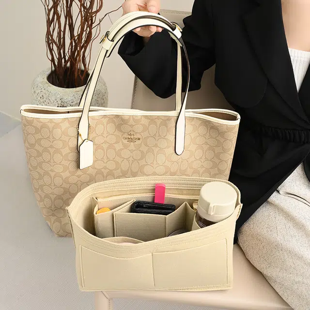 GUYI COACH City33