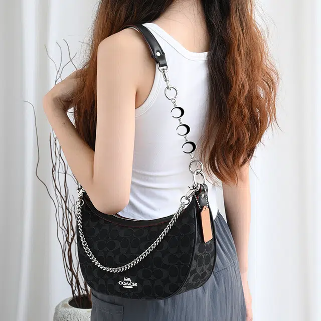 GUYI COACH Aria Shoulder Bag26