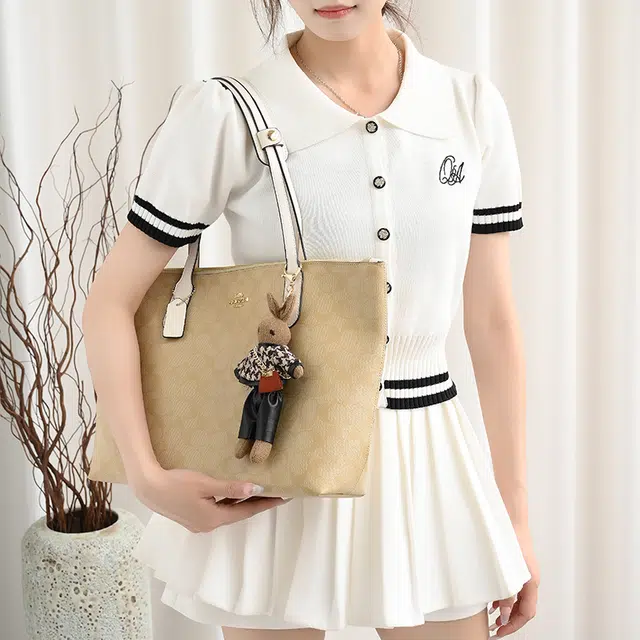 GUYI coach Zip Top Tote30