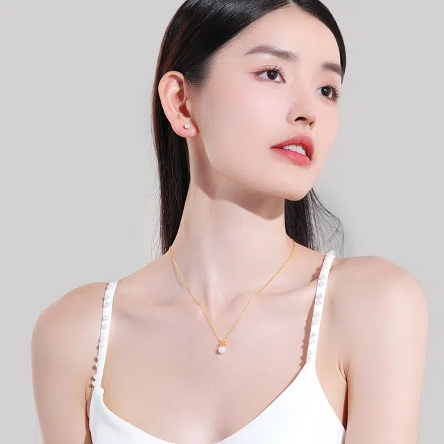 壹仟俩 养耳洞 极简高级感小众设计感精致 小巧简约 通勤百搭 轻奢甜蜜饰爱 淡水珍珠 耳钉 女款
