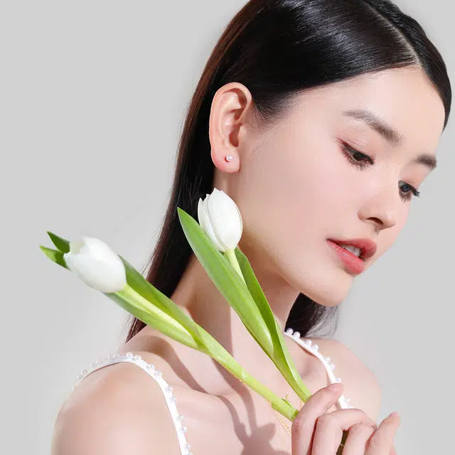壹仟俩 养耳洞 极简高级感小众设计感精致 小巧简约 通勤百搭 轻奢甜蜜饰爱 淡水珍珠 耳钉 女款
