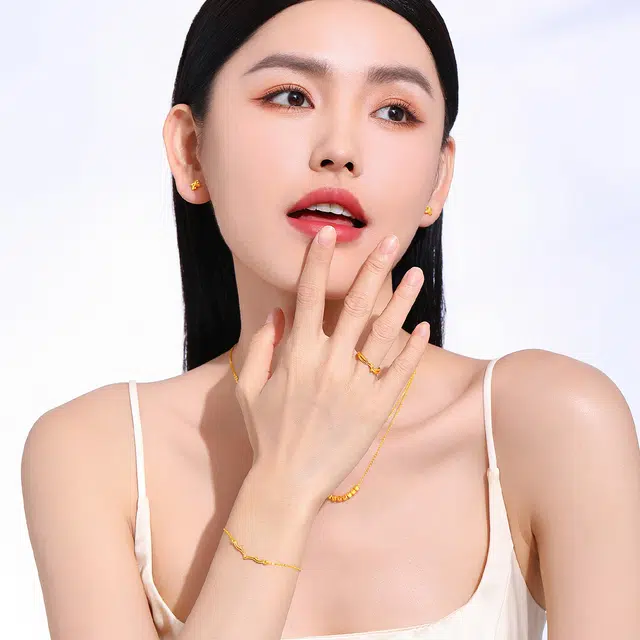 壹仟俩 莫比乌斯结爱 小众设计感 新中式经典百搭 素圈 足金 按克计价 黄金戒指 女款