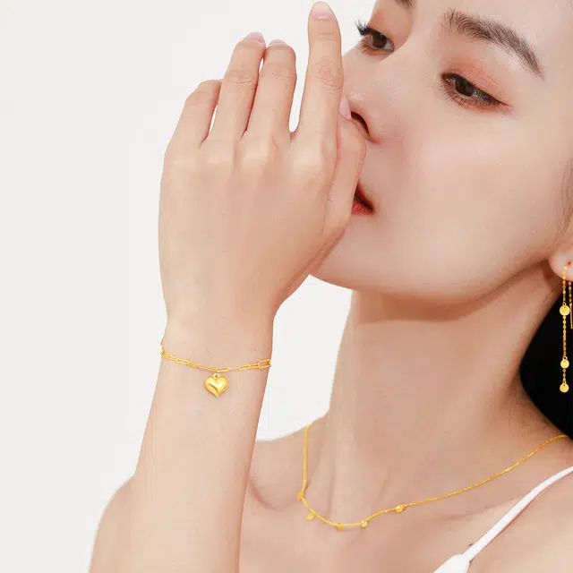 ins 18K
