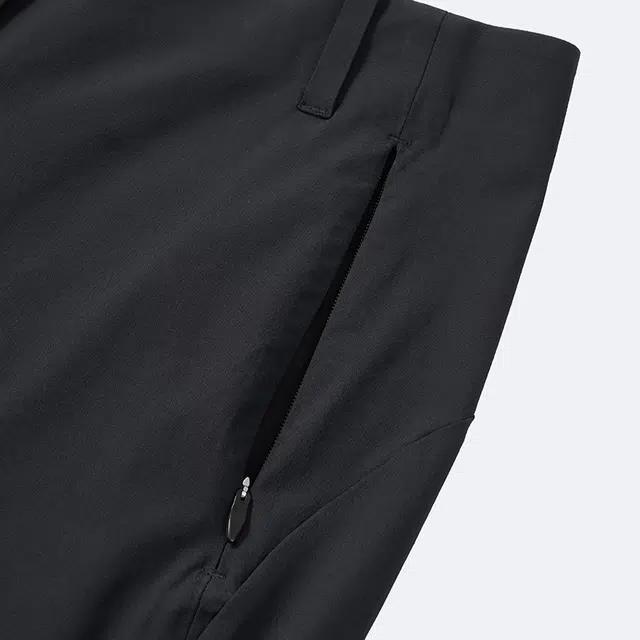 KSWISS WEISS logo 008-K00A-BLK0