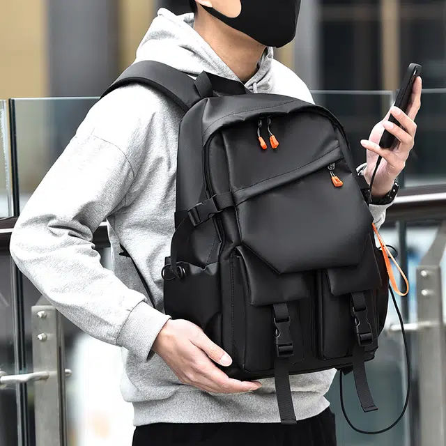 茵初 时尚潮流简约纯色旅行 牛津纺 双肩包 男女同款情侣款 黑色/灰色
