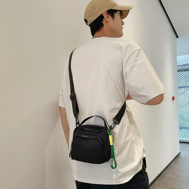 醇龙 森系出游逛街便捷日系百搭 尼龙 斜挎包 男女同款情侣款 多色
