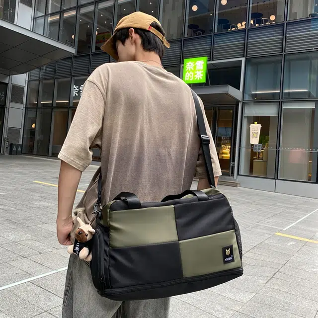 醇龙 大容量干湿分离时尚 尼龙 单肩包 男女同款情侣款 黑/红/黄/卡其/青绿/军绿/粉