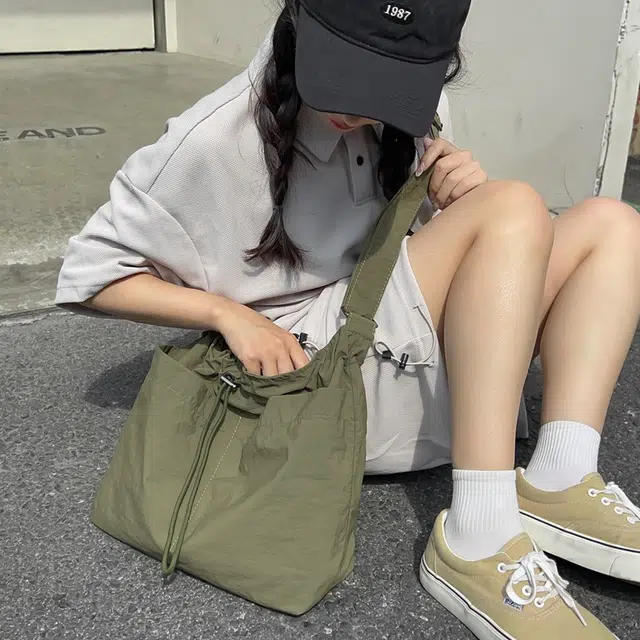 醇龙   尼龙女生多色休闲大包包时尚单肩包大容量上课通勤斜挎包