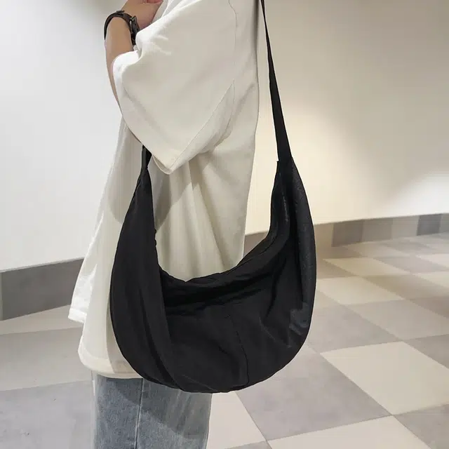 醇龙 轻便休闲简约纯色 尼龙 斜挎包 男女同款情侣款 多色