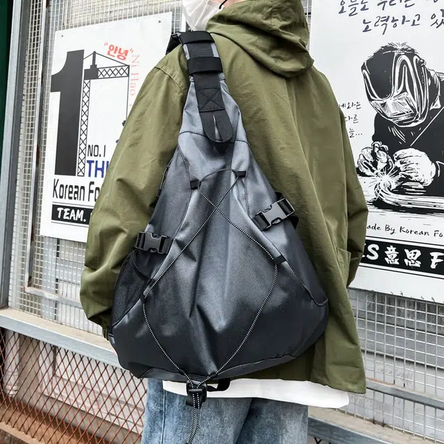 醇龙 小众设计大容量运动健身外出旅行 牛津布 斜挎包 男女同款情侣款  多色