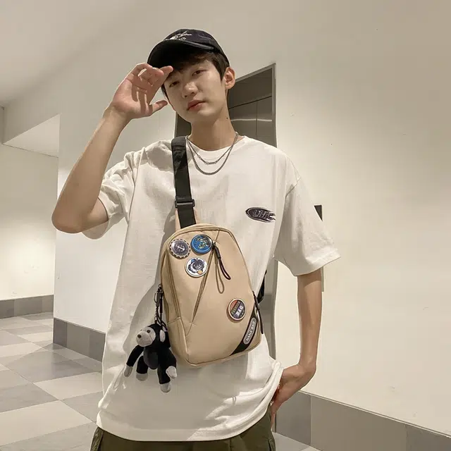 醇龙  尼龙男女通用多色斜挎包复古潮流胸包简约骑行运动单肩斜挎包