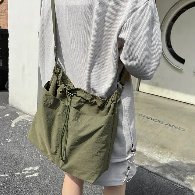 醇龙   尼龙女生多色休闲大包包时尚单肩包大容量上课通勤斜挎包