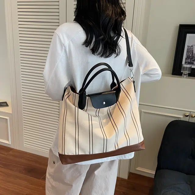 醇龙 高级感通勤斜挎托特包女帆布大容量购物袋休闲单肩包 尼龙 手提包 常规 男女同款情侣款 多色