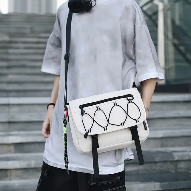 醇龙 时尚休闲原宿工装风 尼龙布 斜挎包 男女同款情侣款 红/卡其/黑/白