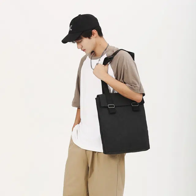 茵初 复古多功能文艺通勤电脑背包时尚 帆布 双肩包 常规 男女同款情侣款 黑色/卡其色