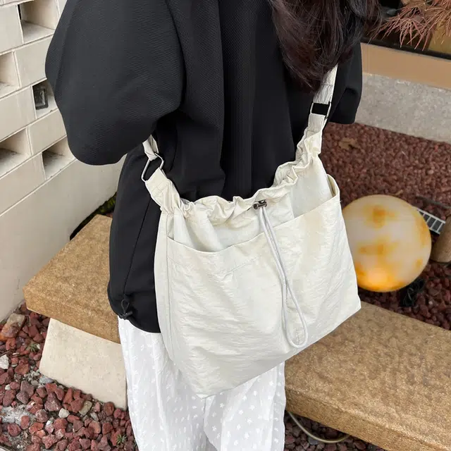 醇龙   尼龙女生多色休闲大包包时尚单肩包大容量上课通勤斜挎包