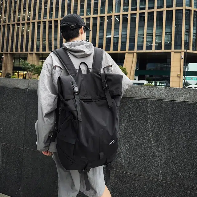 醇龙 大容量篮球潮牌运动旅行背包旅游包 牛津布 双肩包 常规 男女同款情侣款 黑色/灰色