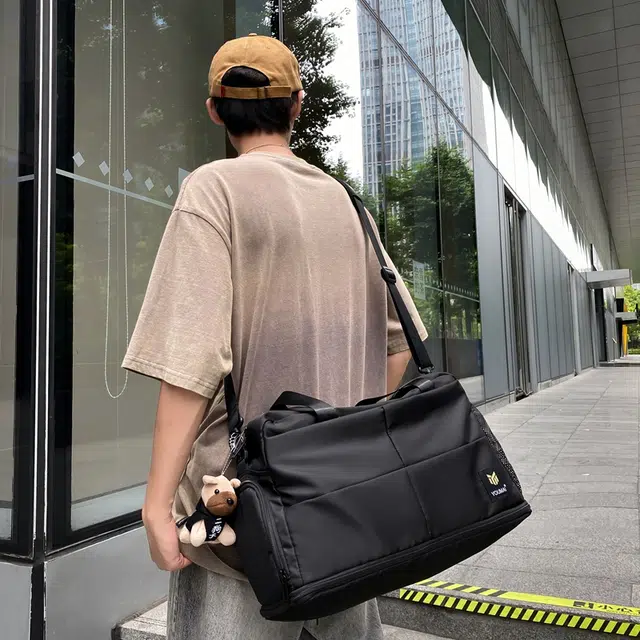 醇龙 大容量干湿分离时尚 尼龙 单肩包 男女同款情侣款 黑/红/黄/卡其/青绿/军绿/粉
