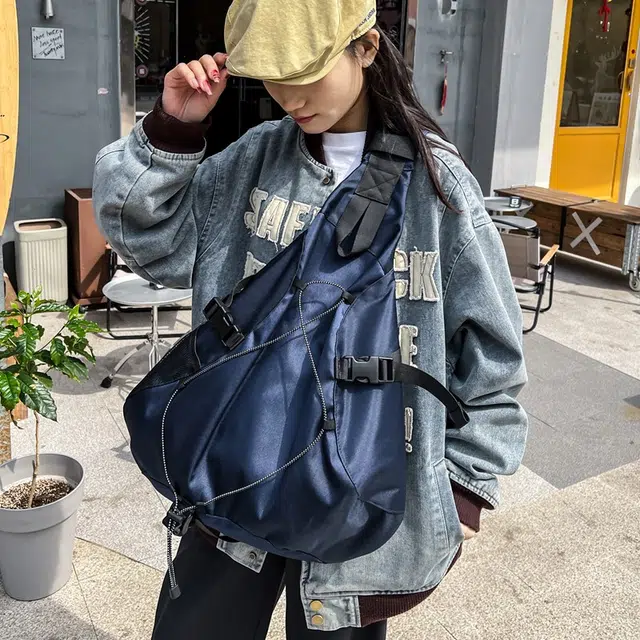 醇龙 小众设计大容量运动健身外出旅行 牛津布 斜挎包 男女同款情侣款  多色